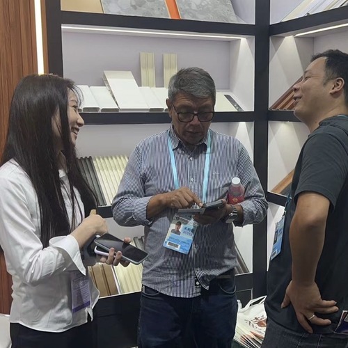Quality-oriented Decorative Panels Supplier Attending Canton Fair Twice Yearly